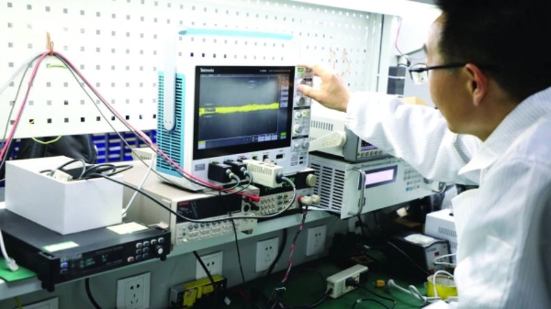 洛阳电子科技大学的产学研合作